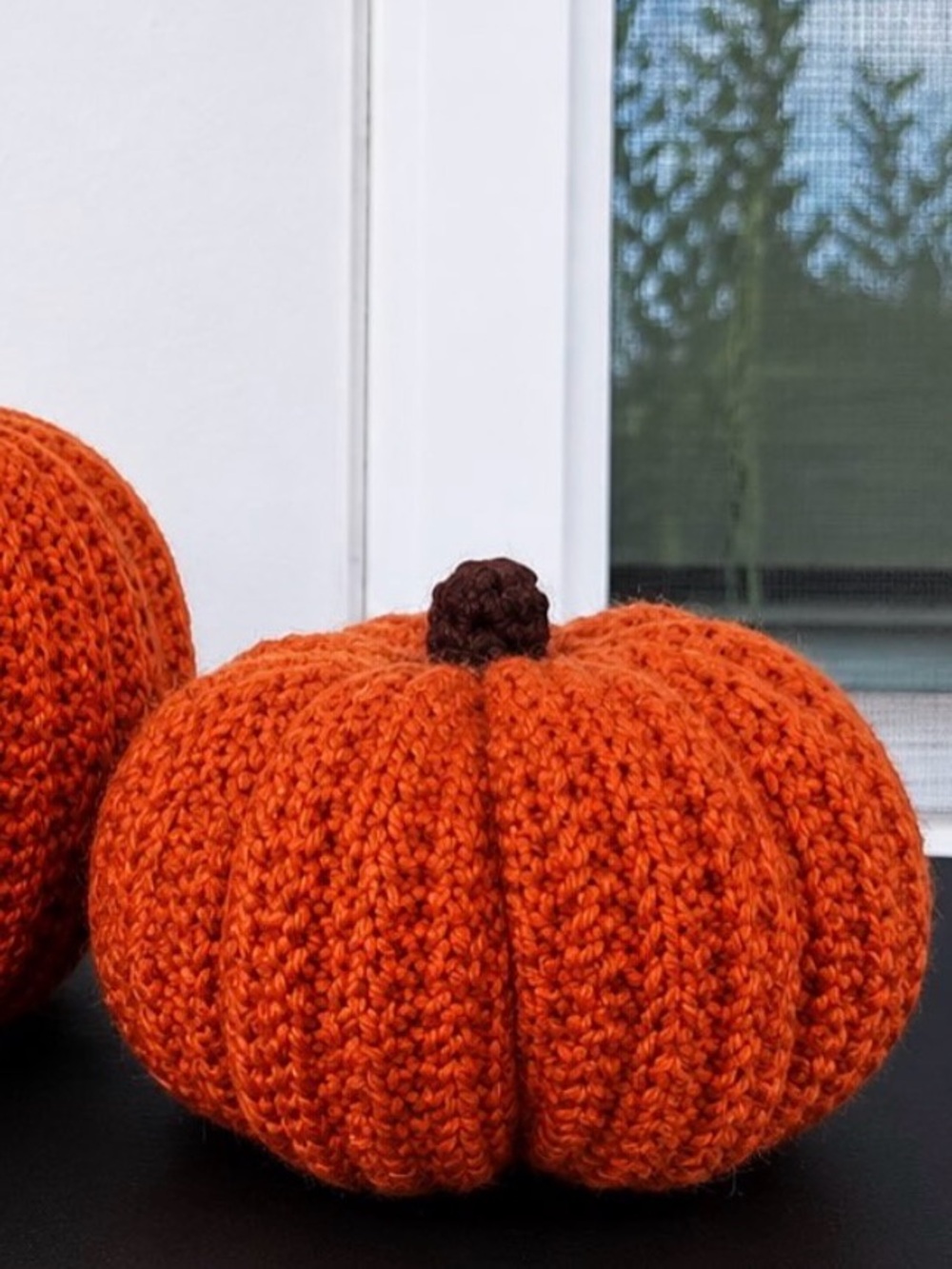 Cozy Knit Pumpkin Accent in Orange with Brown Stem